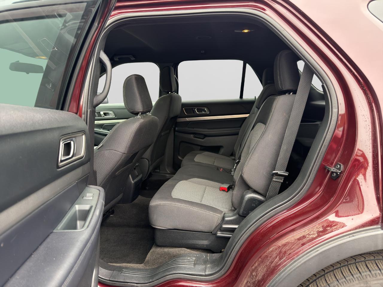 Ford Explorer XLT FWD 2018