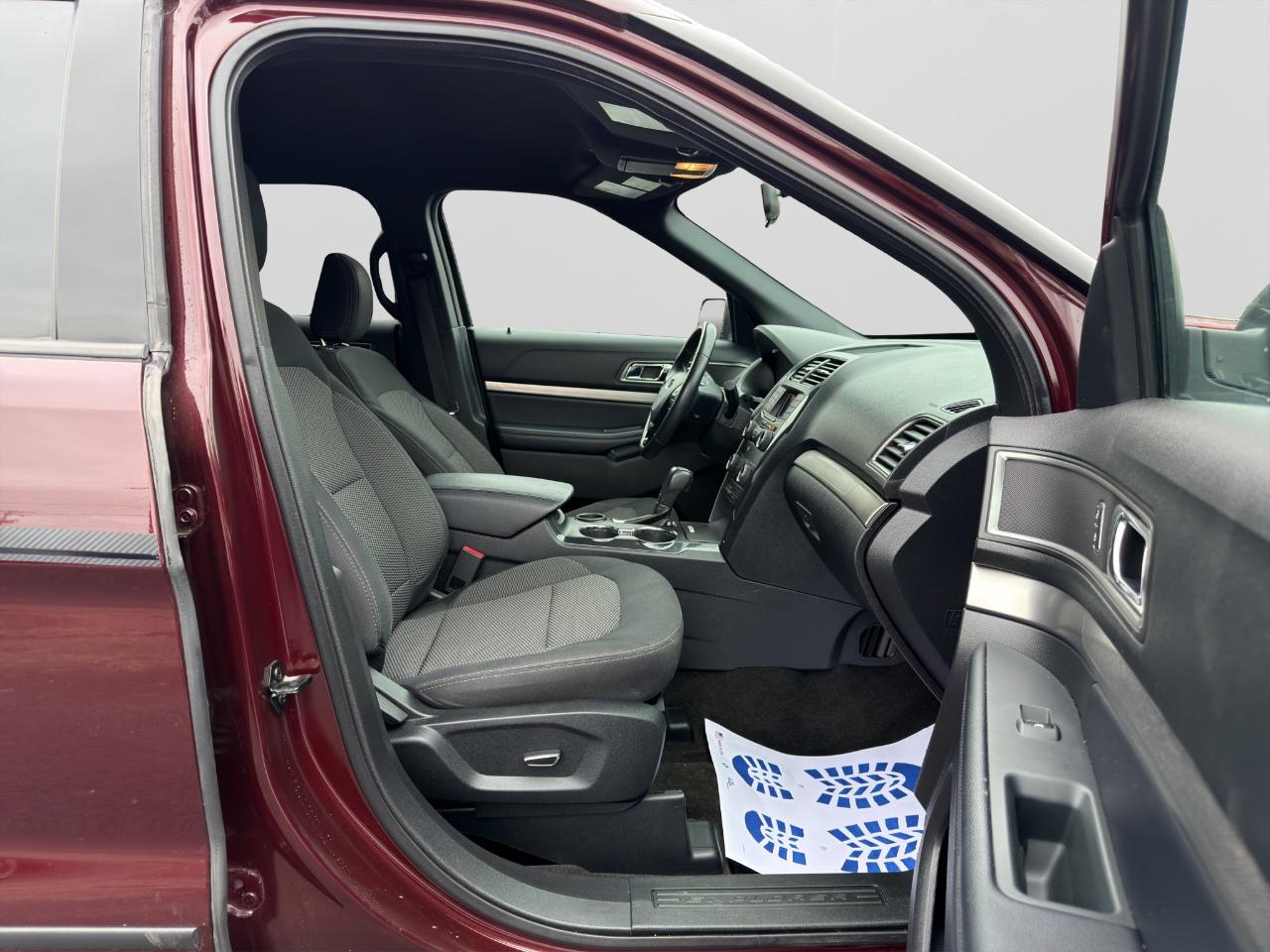 Ford Explorer XLT FWD 2018