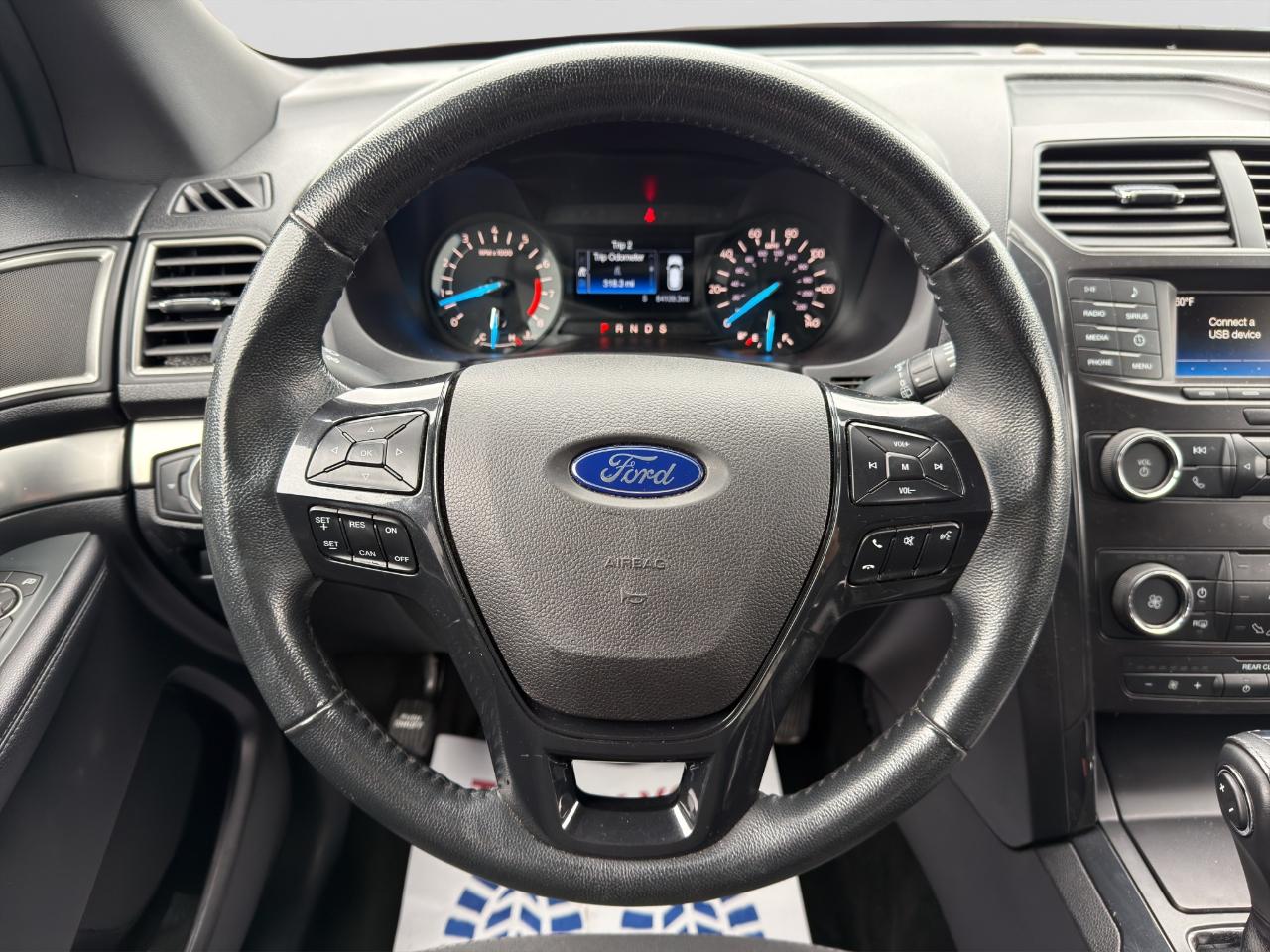 Ford Explorer XLT FWD 2018