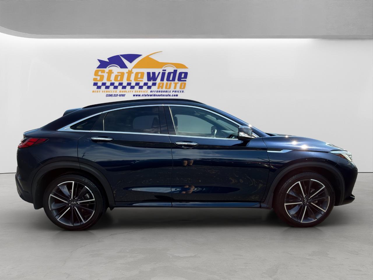 Infiniti QX55 ESSENTIAL 2023