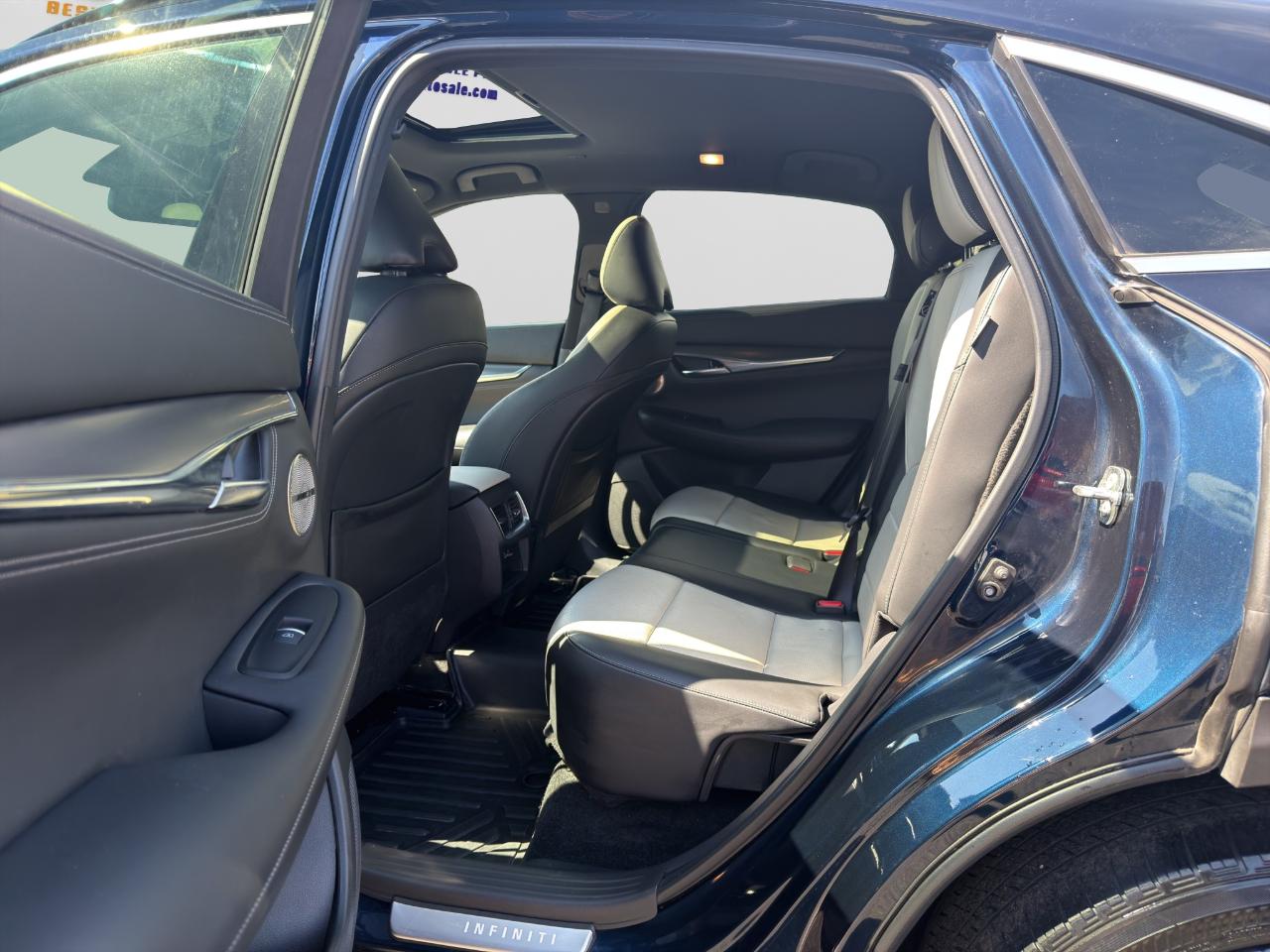 Infiniti QX55 ESSENTIAL 2023