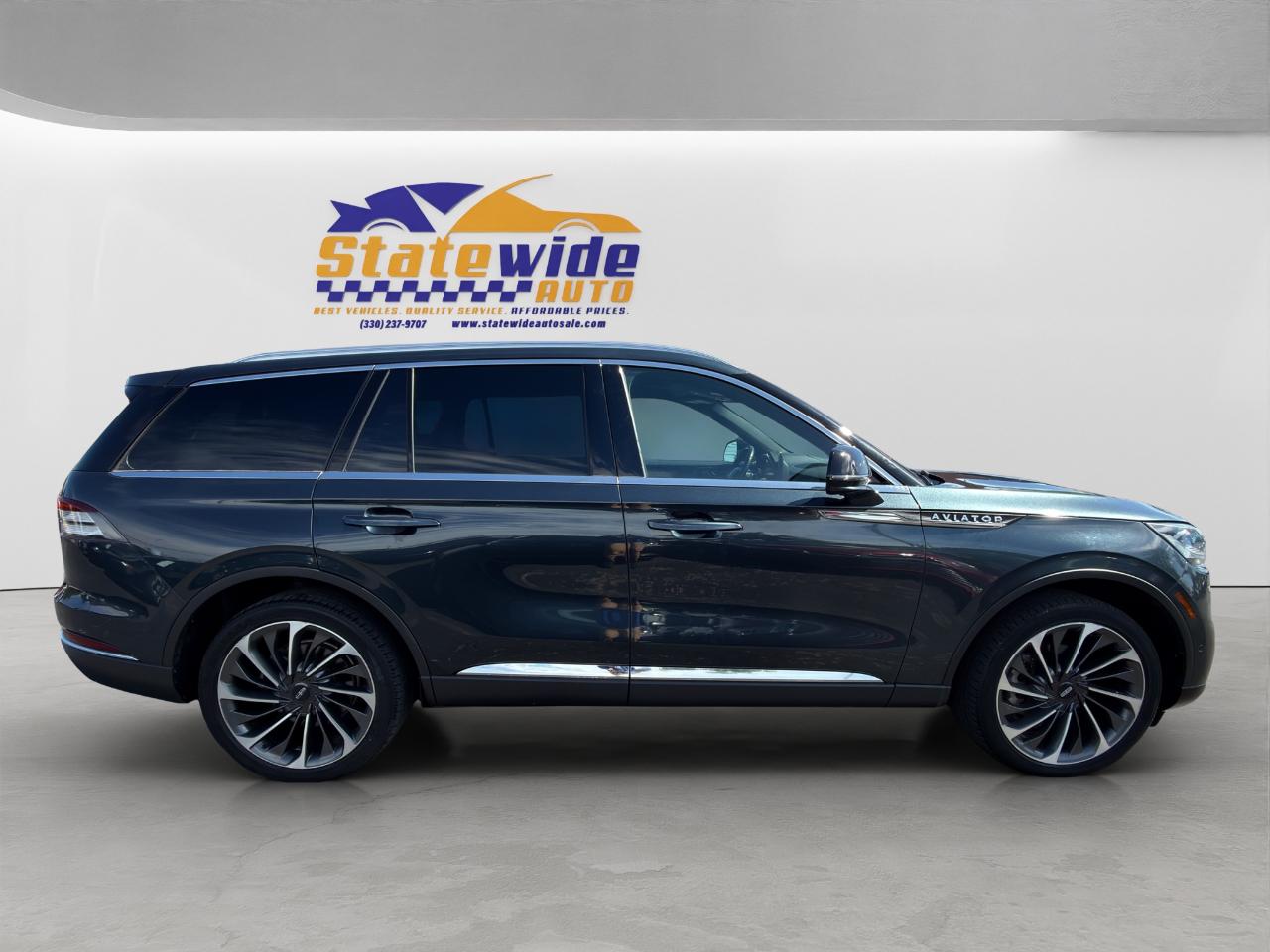 Lincoln Aviator Reserve AWD 2023