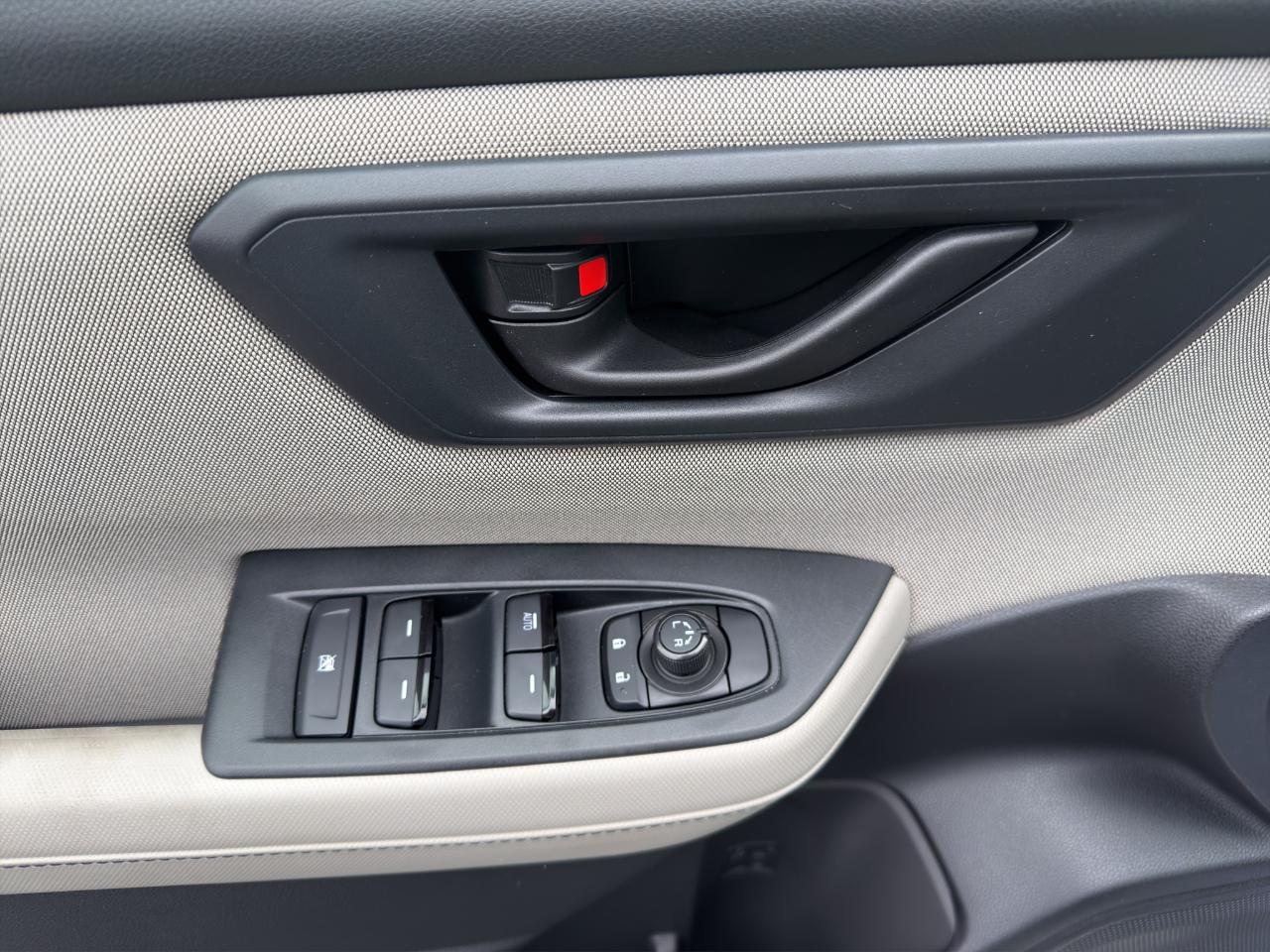 Subaru Forester Base 2025