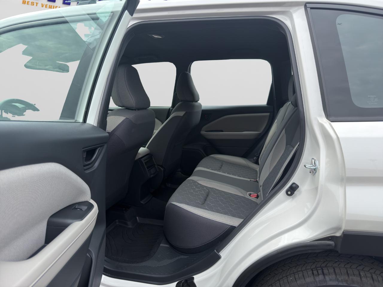 Subaru Forester Base 2025
