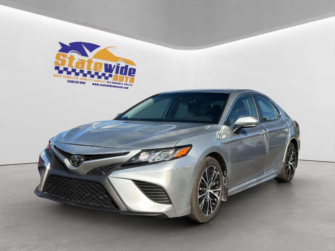Toyota Camry SE 2019