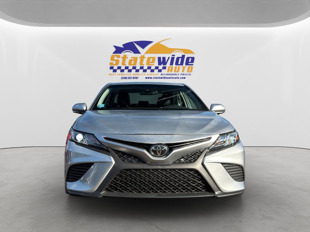 Toyota Camry SE 2019
