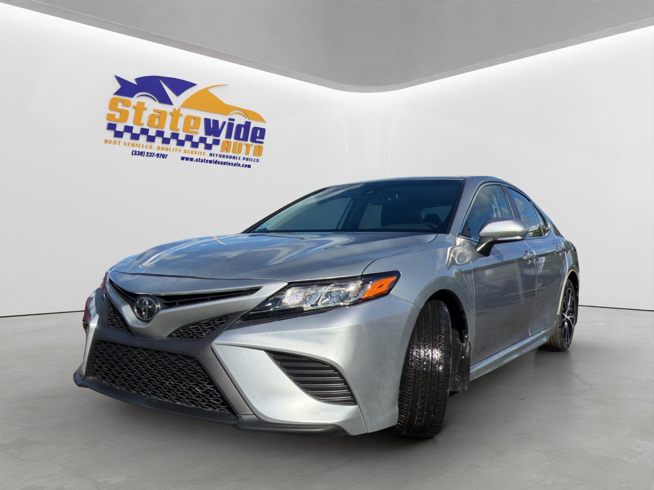 Toyota Camry SE 2019