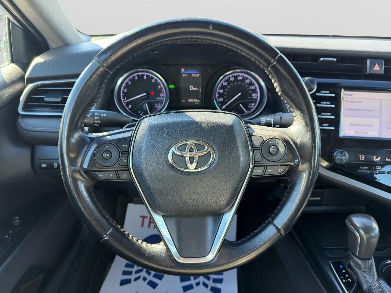 Toyota Camry SE 2019