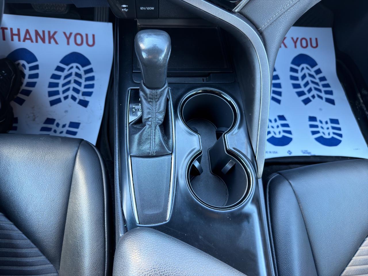 Toyota Camry SE 2019