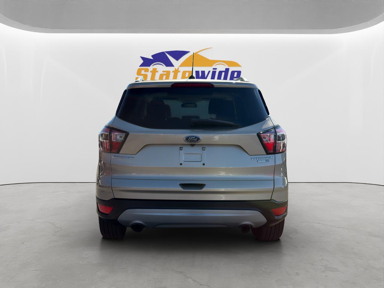 Ford Escape Titanium 4WD 2017
