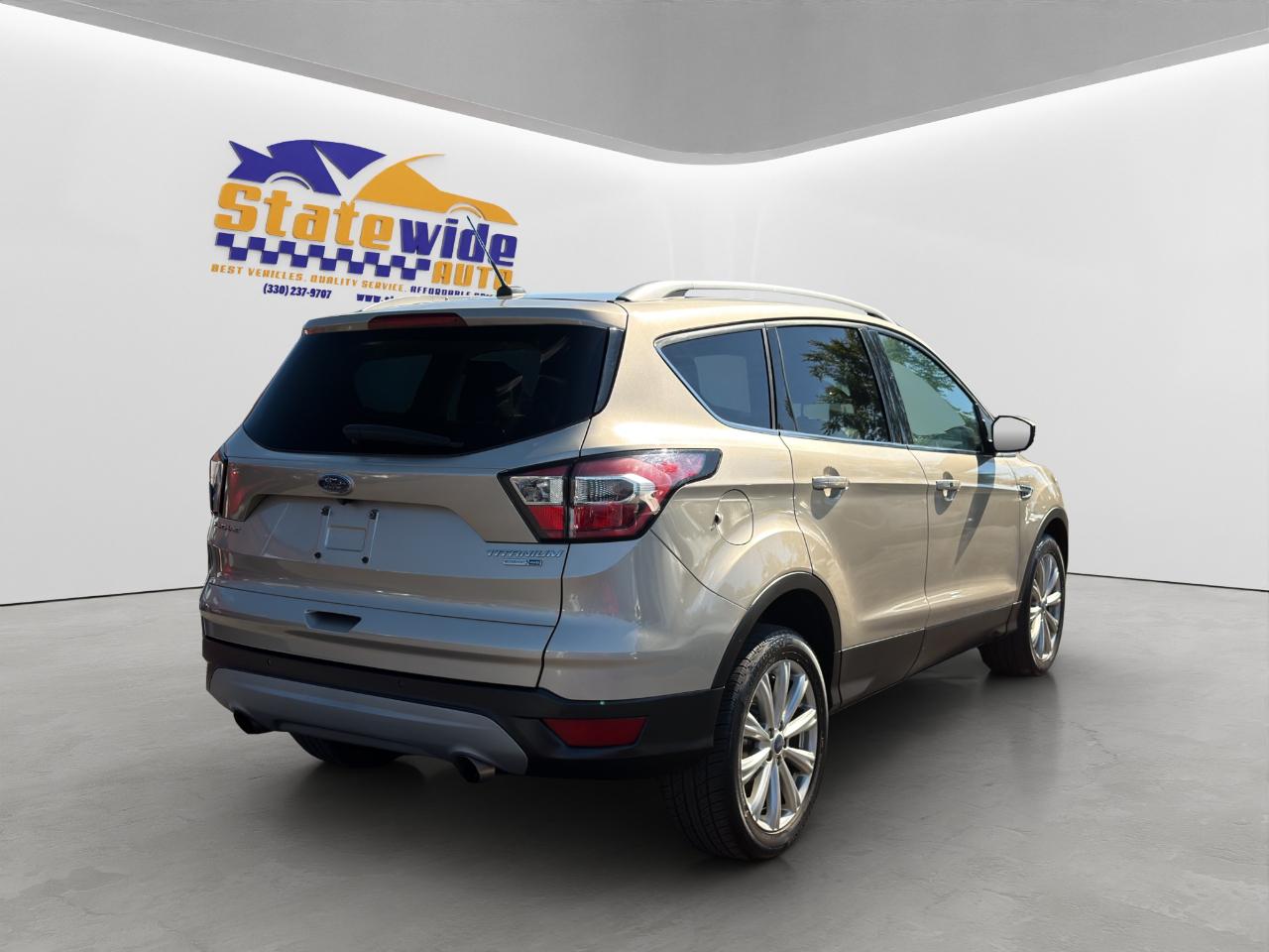 Ford Escape Titanium 4WD 2017