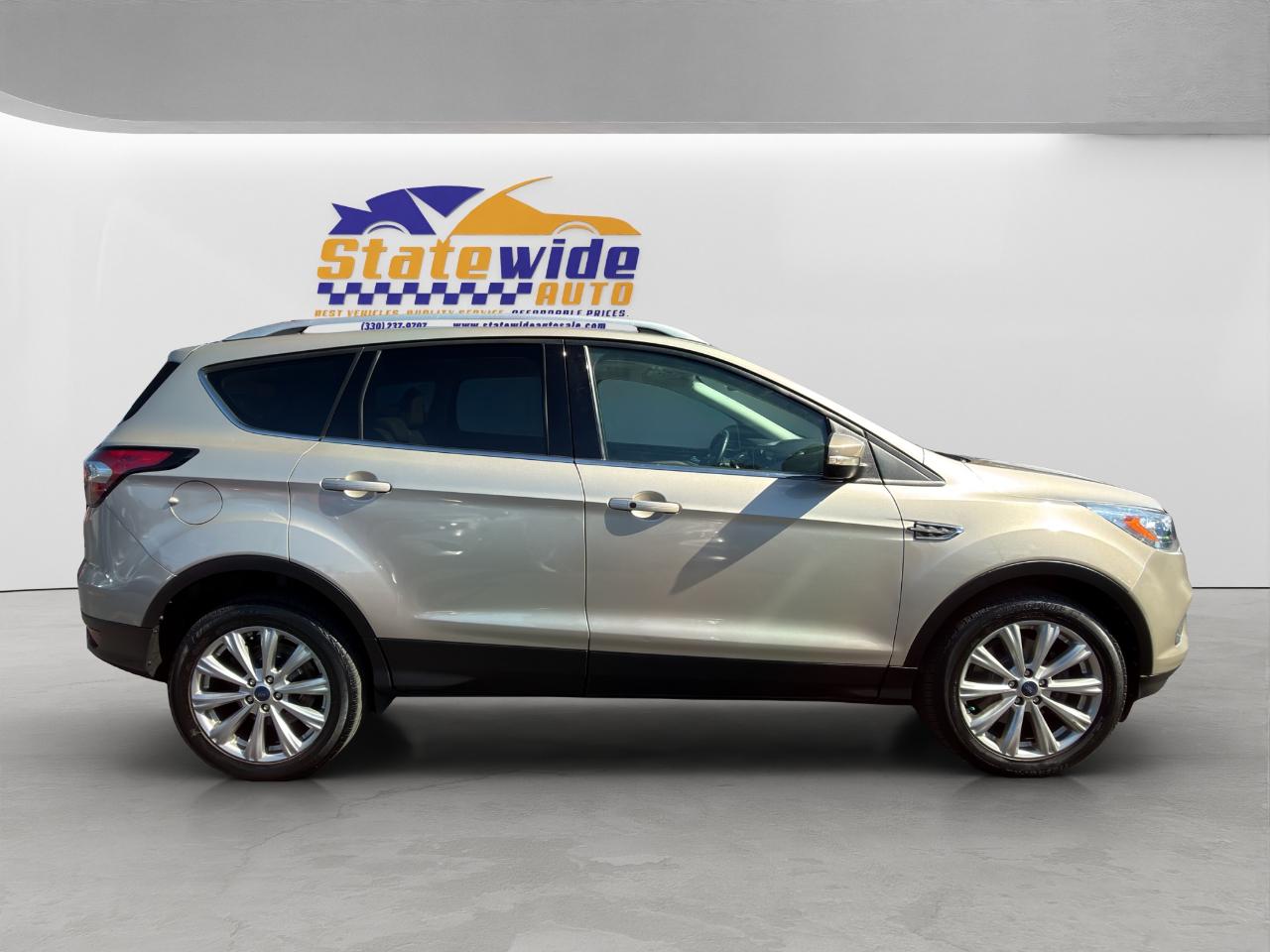 Ford Escape Titanium 4WD 2017