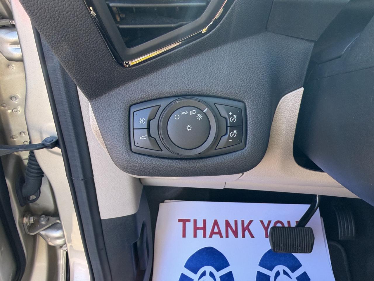 Ford Escape Titanium 4WD 2017