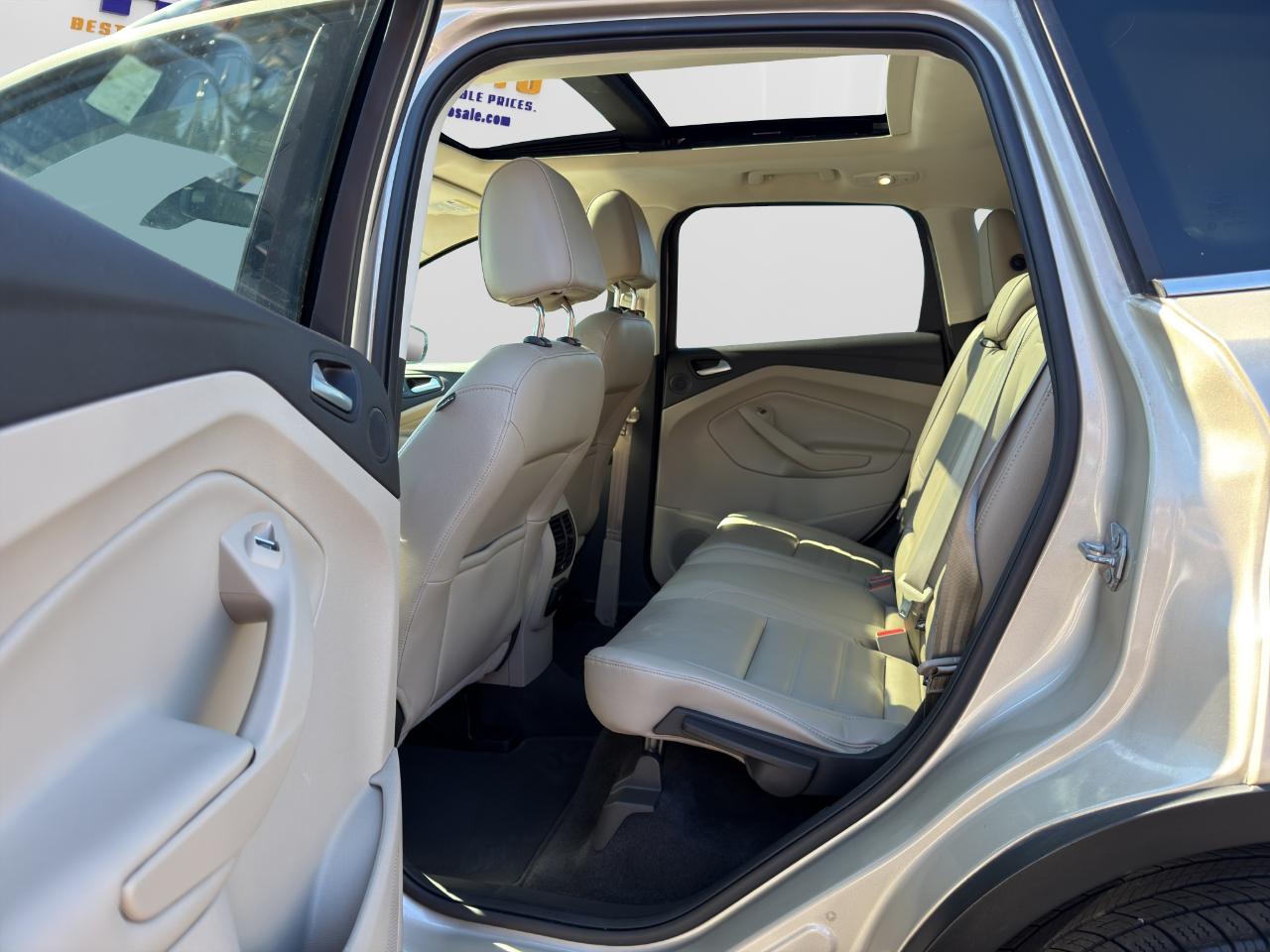 Ford Escape Titanium 4WD 2017