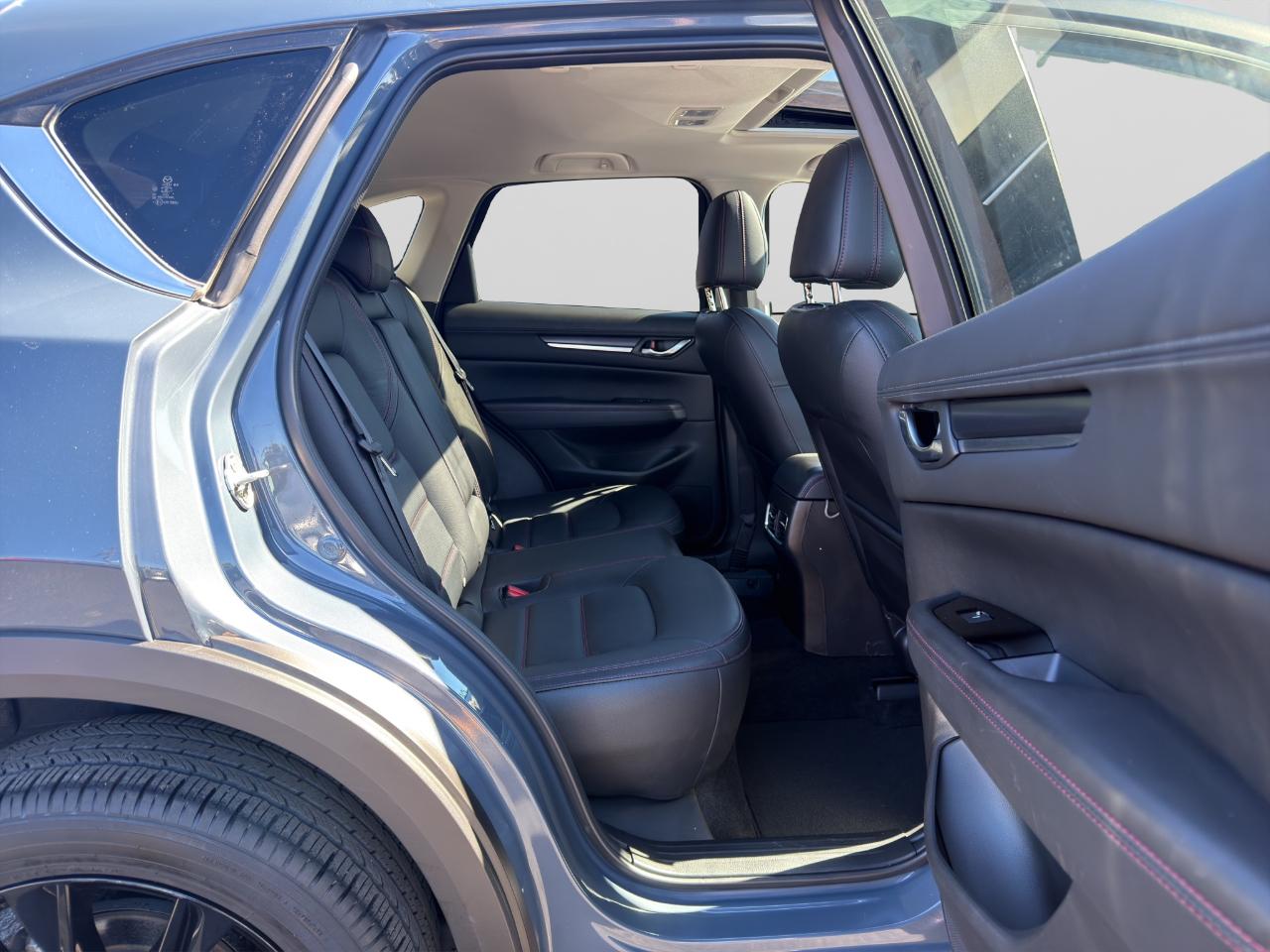 Mazda CX-5 S Carbon Edition 4D SUV AWD 2025