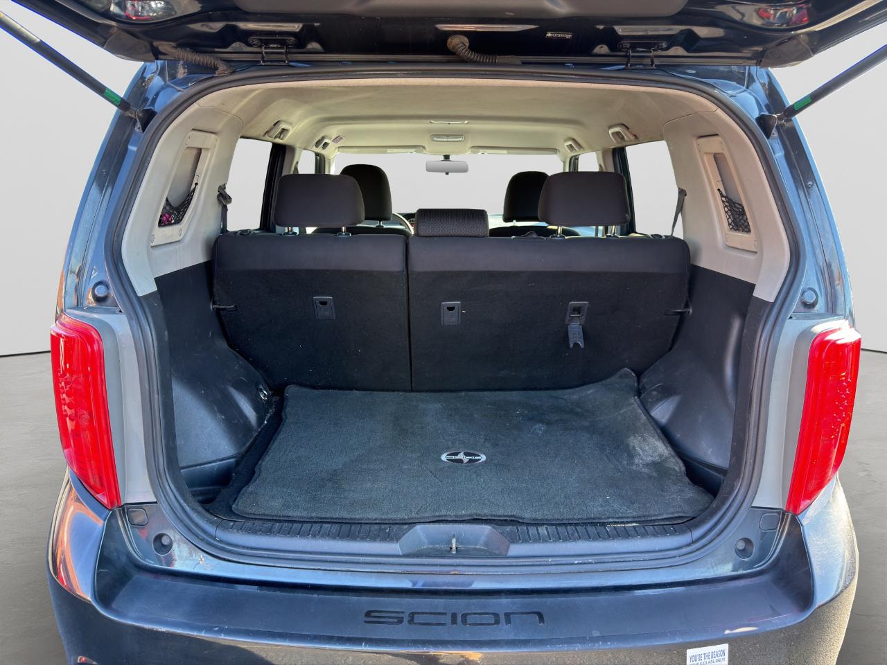 Scion xB Wagon 2008