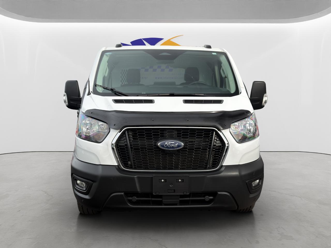 Ford Transit 150 Van Low Roof w/Sliding Pass. 130-in. WB 2026