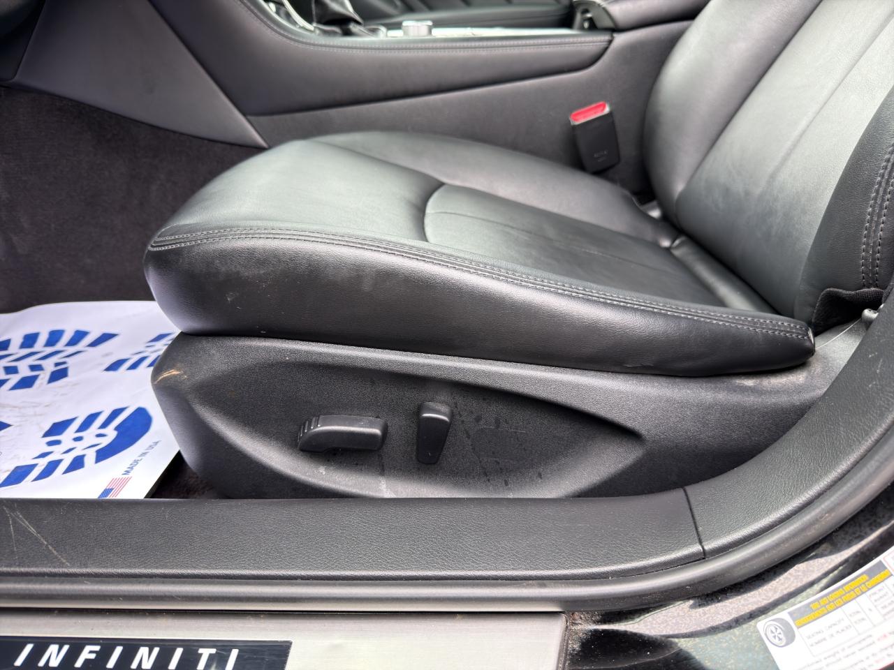 Infiniti Q50 Premium AWD 2015