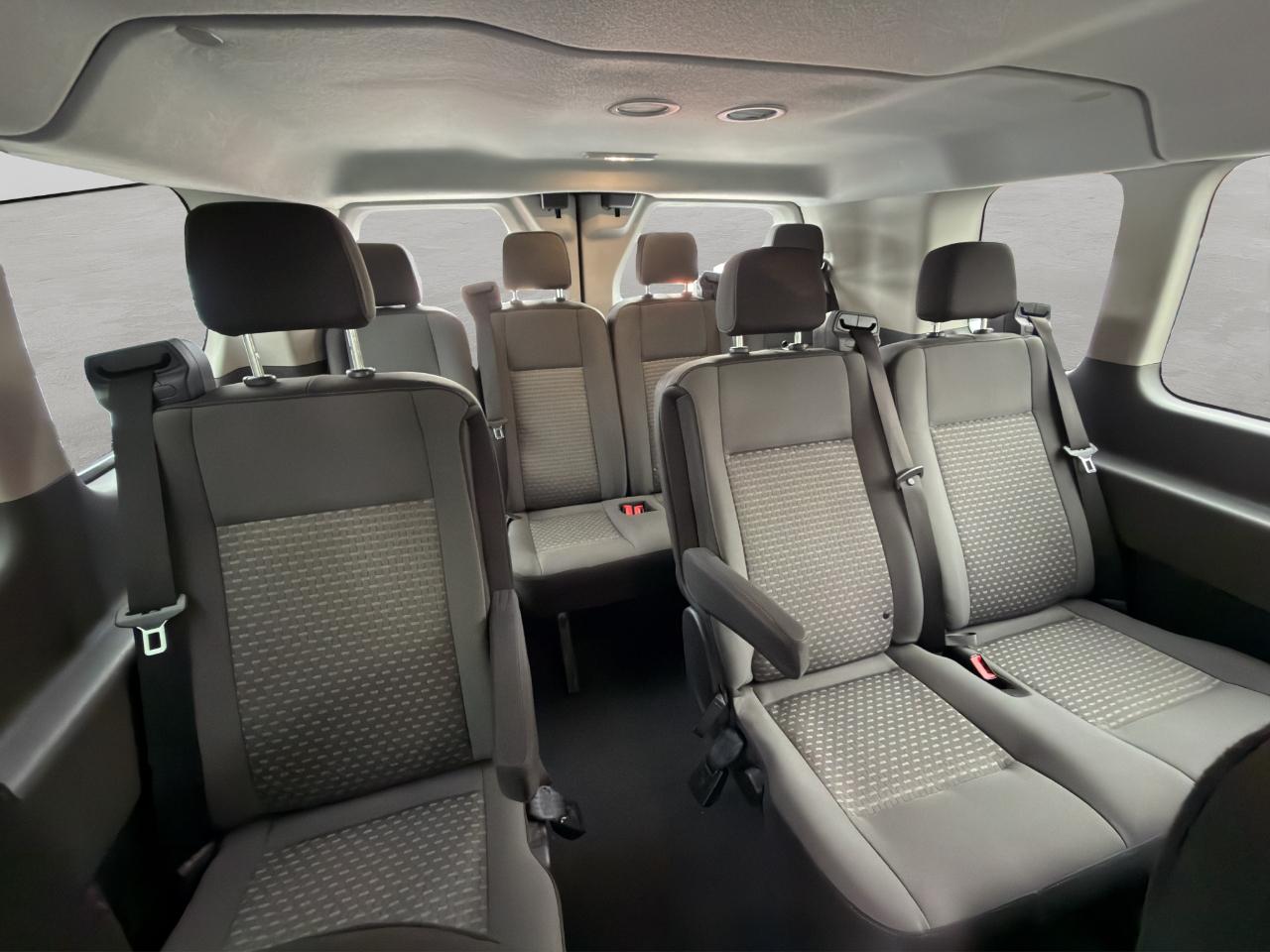 Ford Transit 350 Wagon Low Roof XL w/Sliding Pass. 148-in. WB 2023