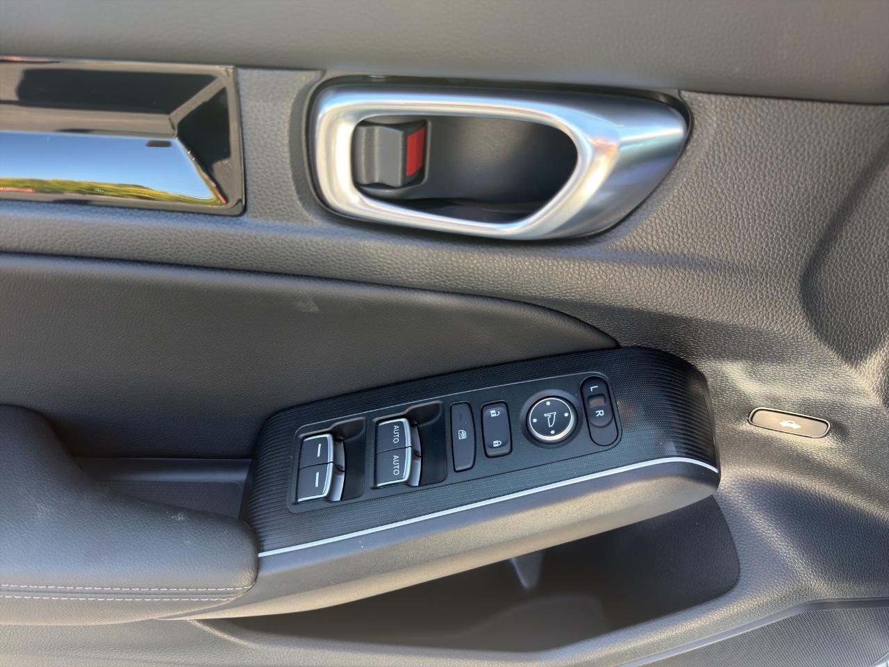 Honda Civic Sport Touring Hybrid 2026