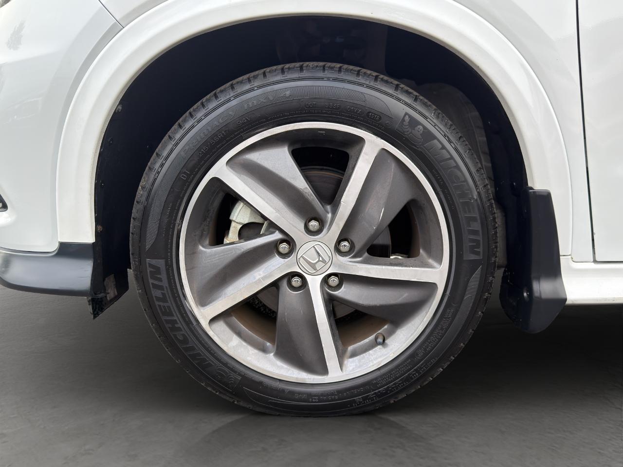 Honda HR-V Touring AWD 2019