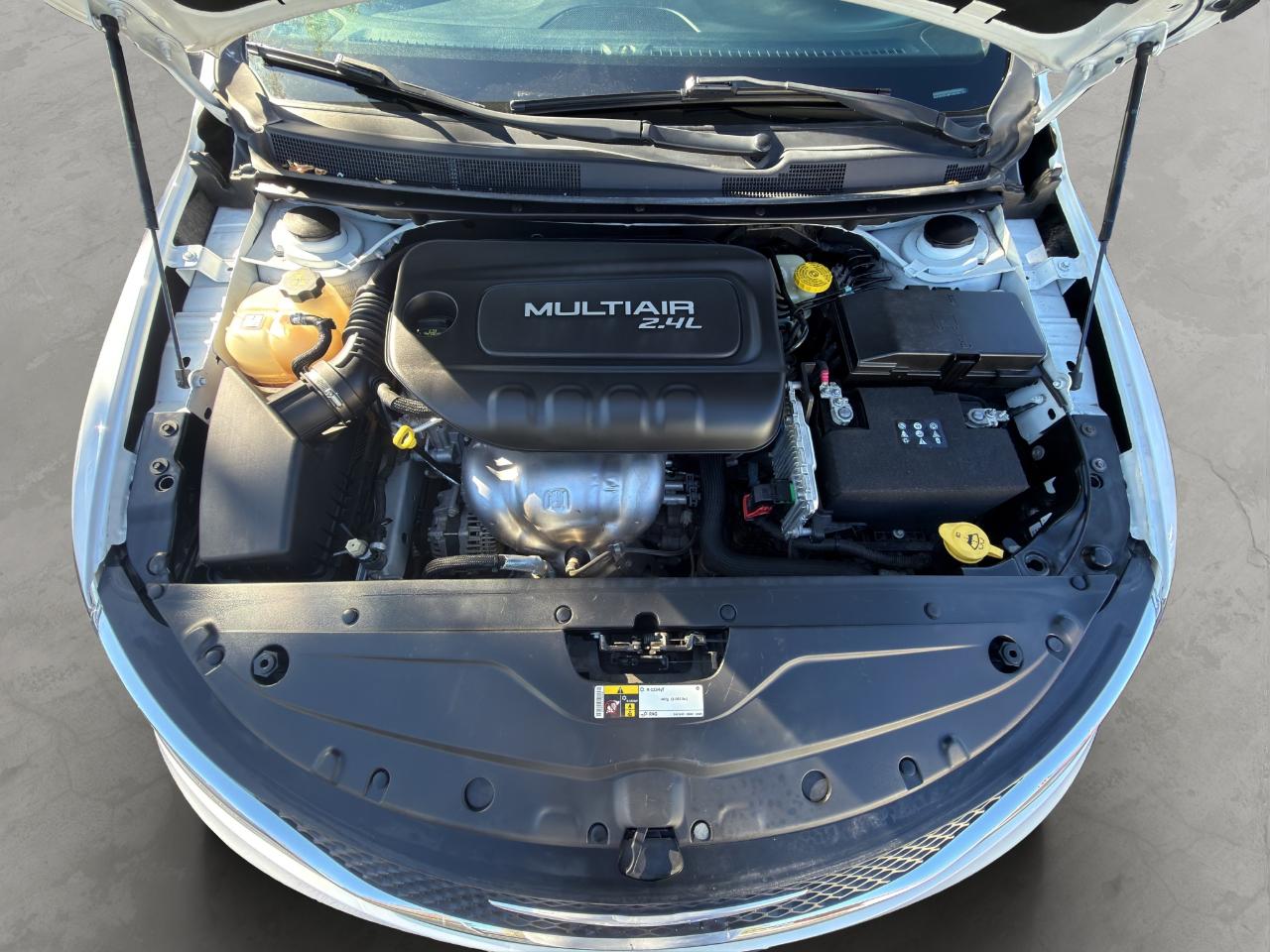 Chrysler 200 Limited Platinum 2016