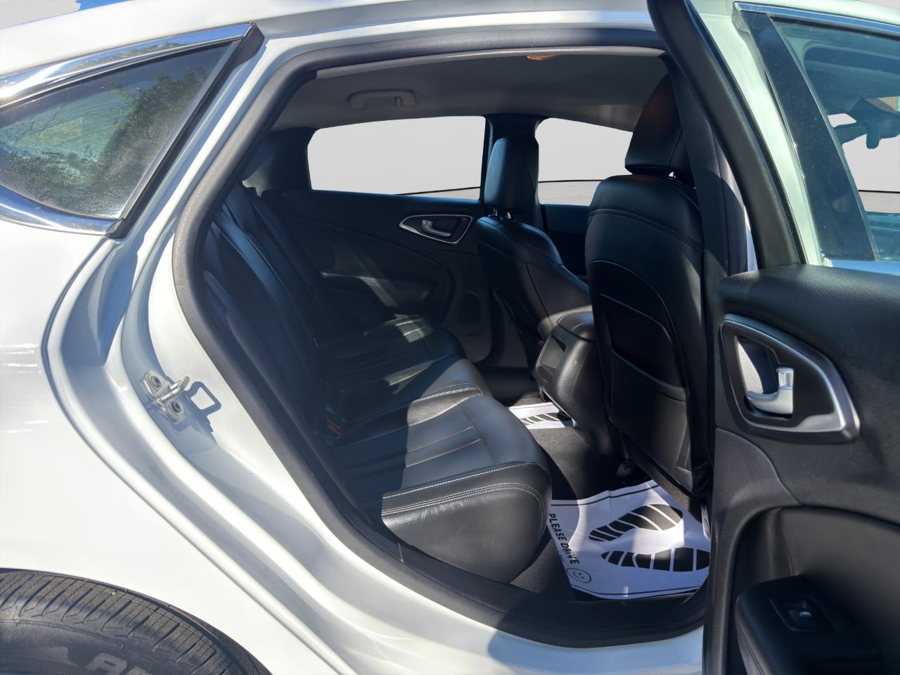 Chrysler 200 Limited Platinum 2016