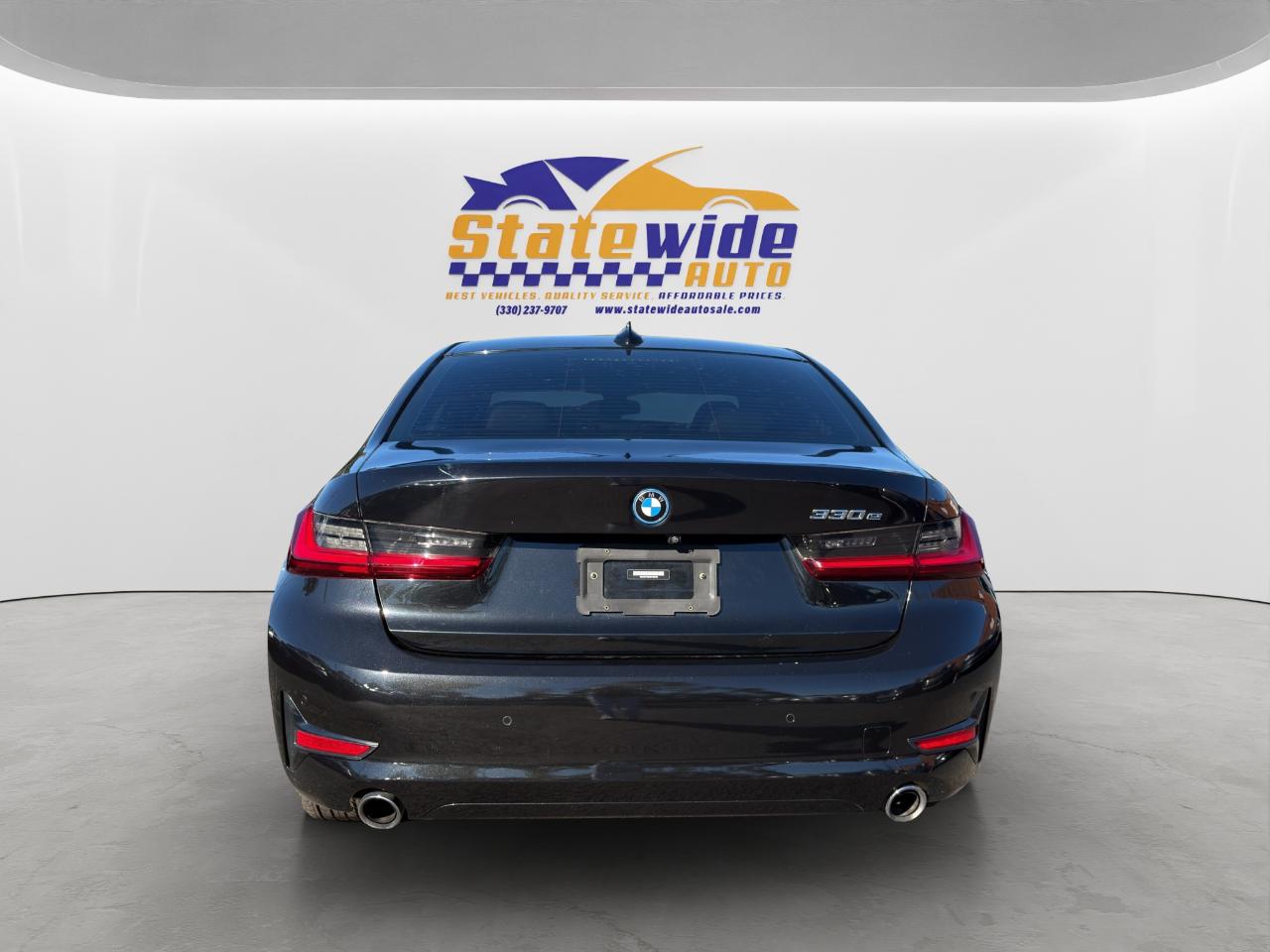 BMW 3-Series 330e 2022