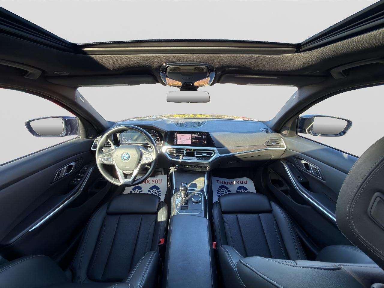 BMW 3-Series 330e 2022
