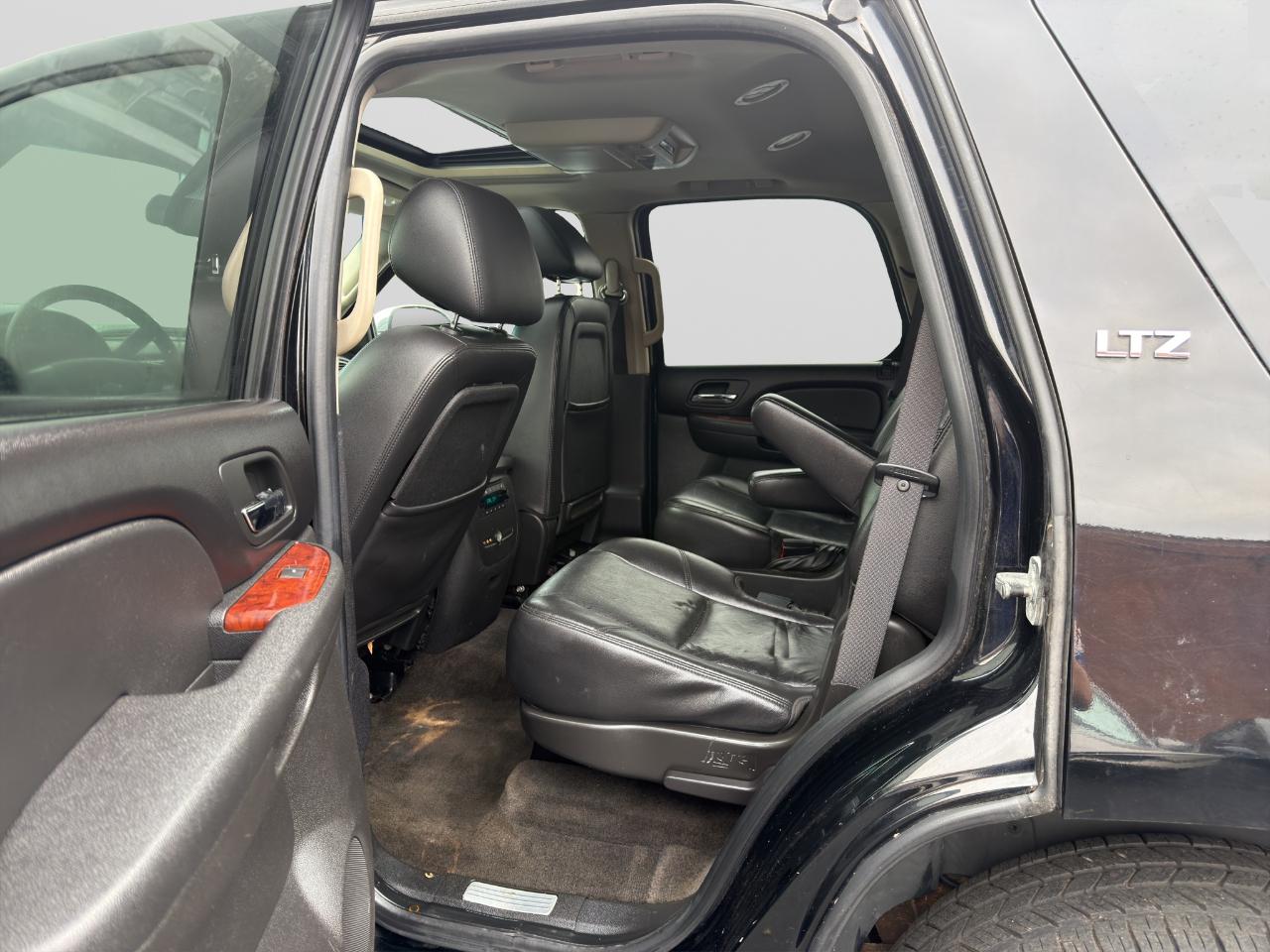 Chevrolet Tahoe LTZ 4WD 2010