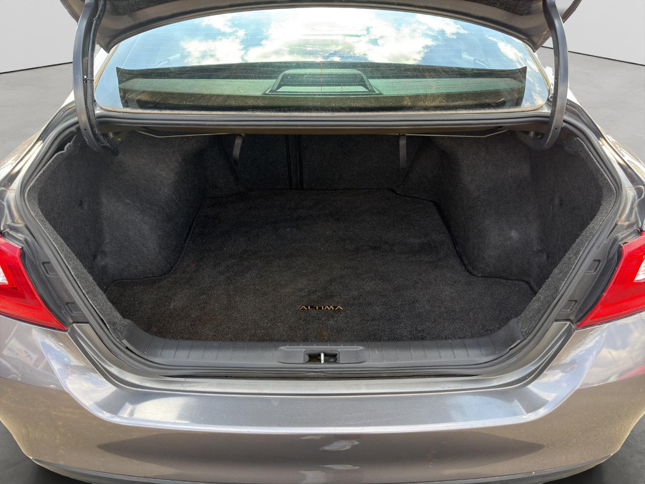 Nissan Altima 3.5 SR 2016