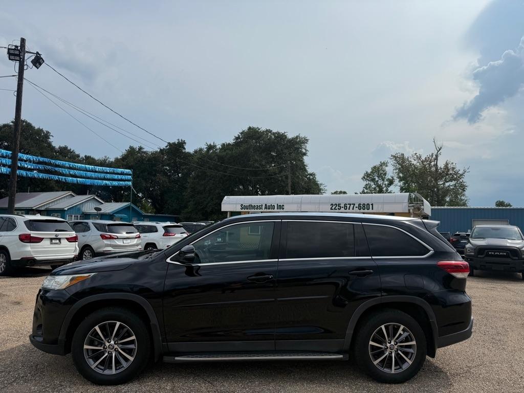 2019 Toyota Highlander XLE FWD