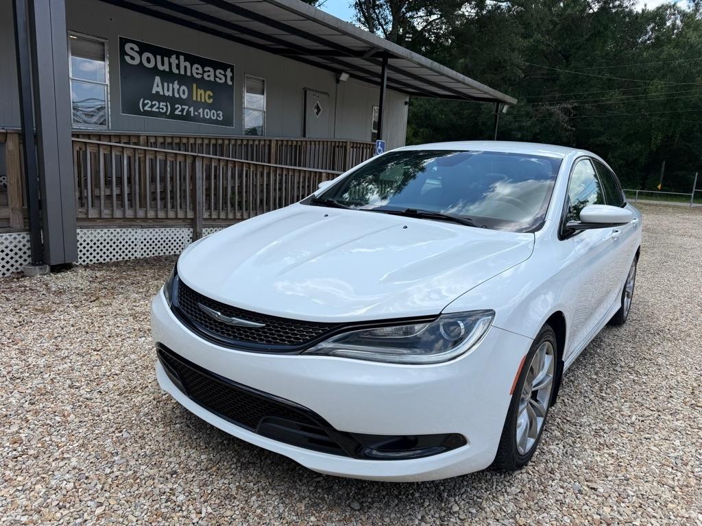 2015 Chrysler 200 S