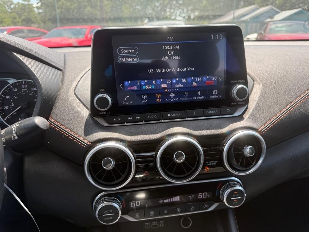 Nissan Sentra photo 11