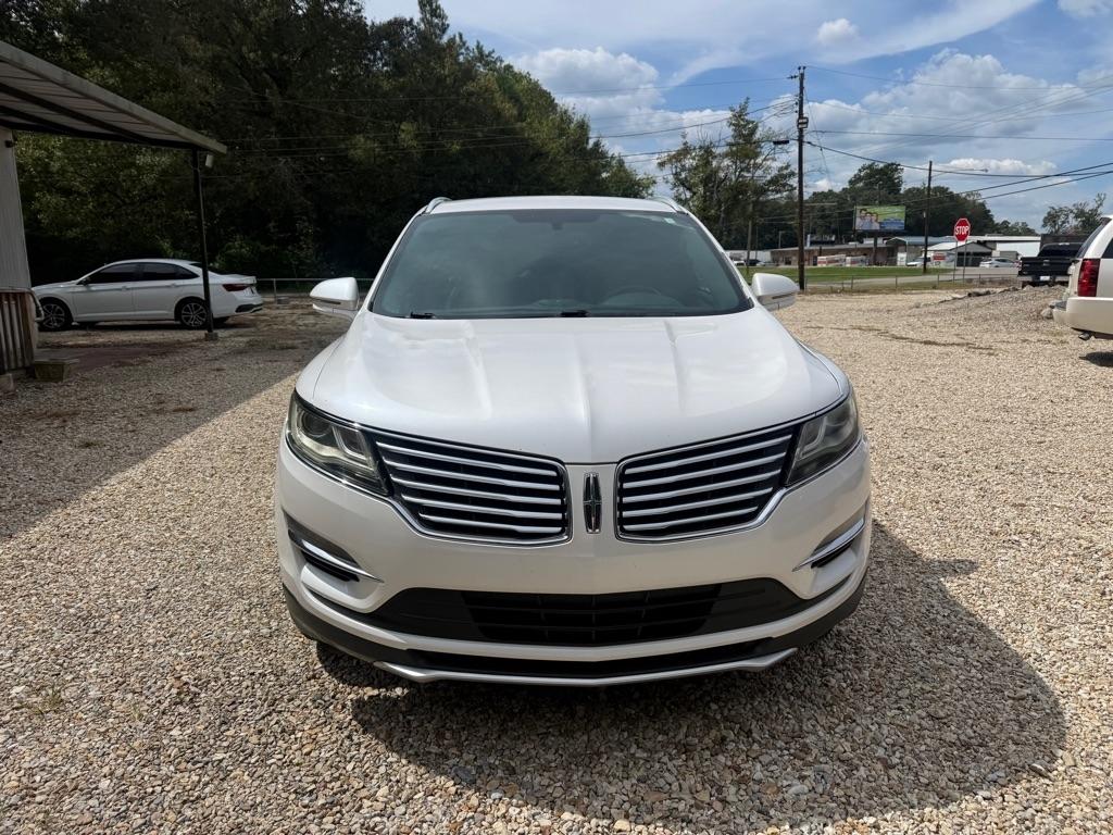 Lincoln MKC photo 2