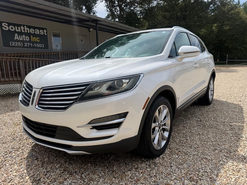 Lincoln MKC photo 29