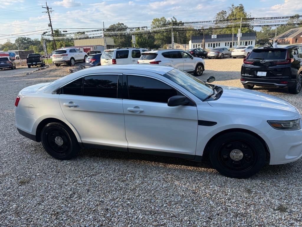 Ford Taurus photo 4