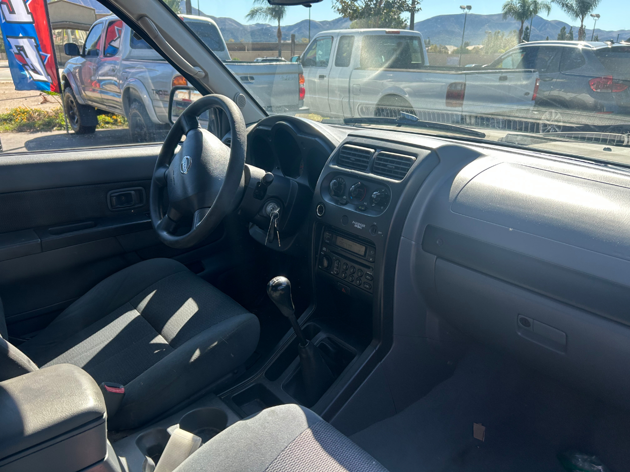 Nissan Frontier King Cab 2WD 2004