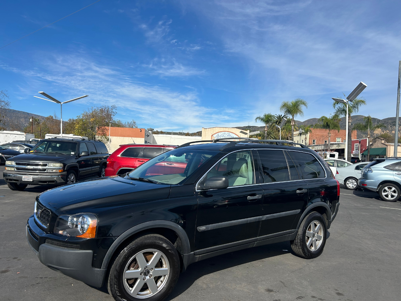 2005 Volvo XC90 Base
