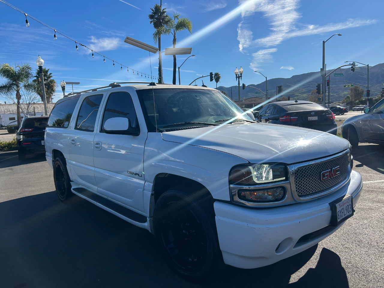 GMC Yukon Denali XL 2004