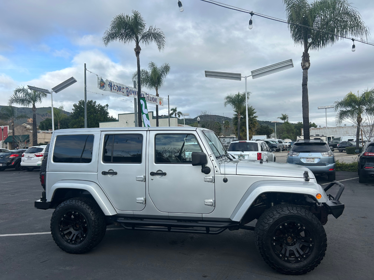 Jeep Wrangler Unlimited Sahara 4WD 2011