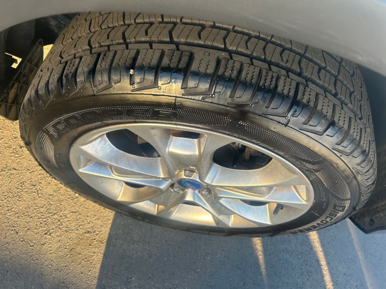 Ford Escape SEL 4WD 2013