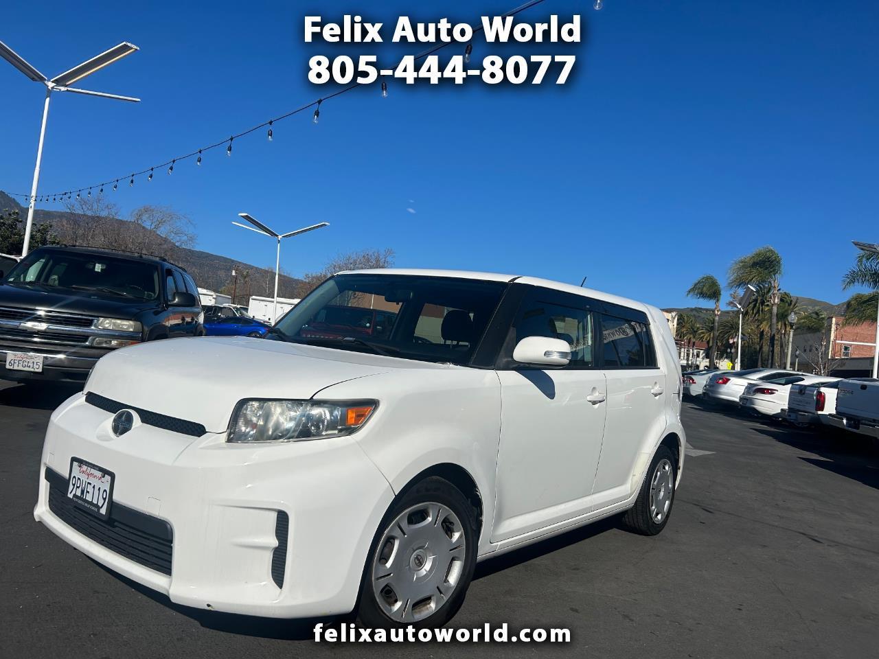 2012 Scion xB 5-Door Wagon 5-Spd MT