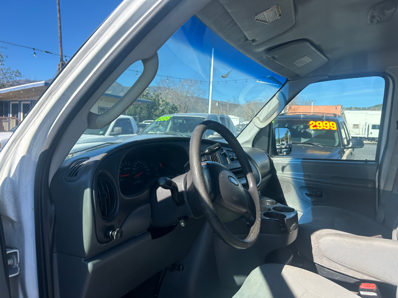 Ford Econoline E-250 2006