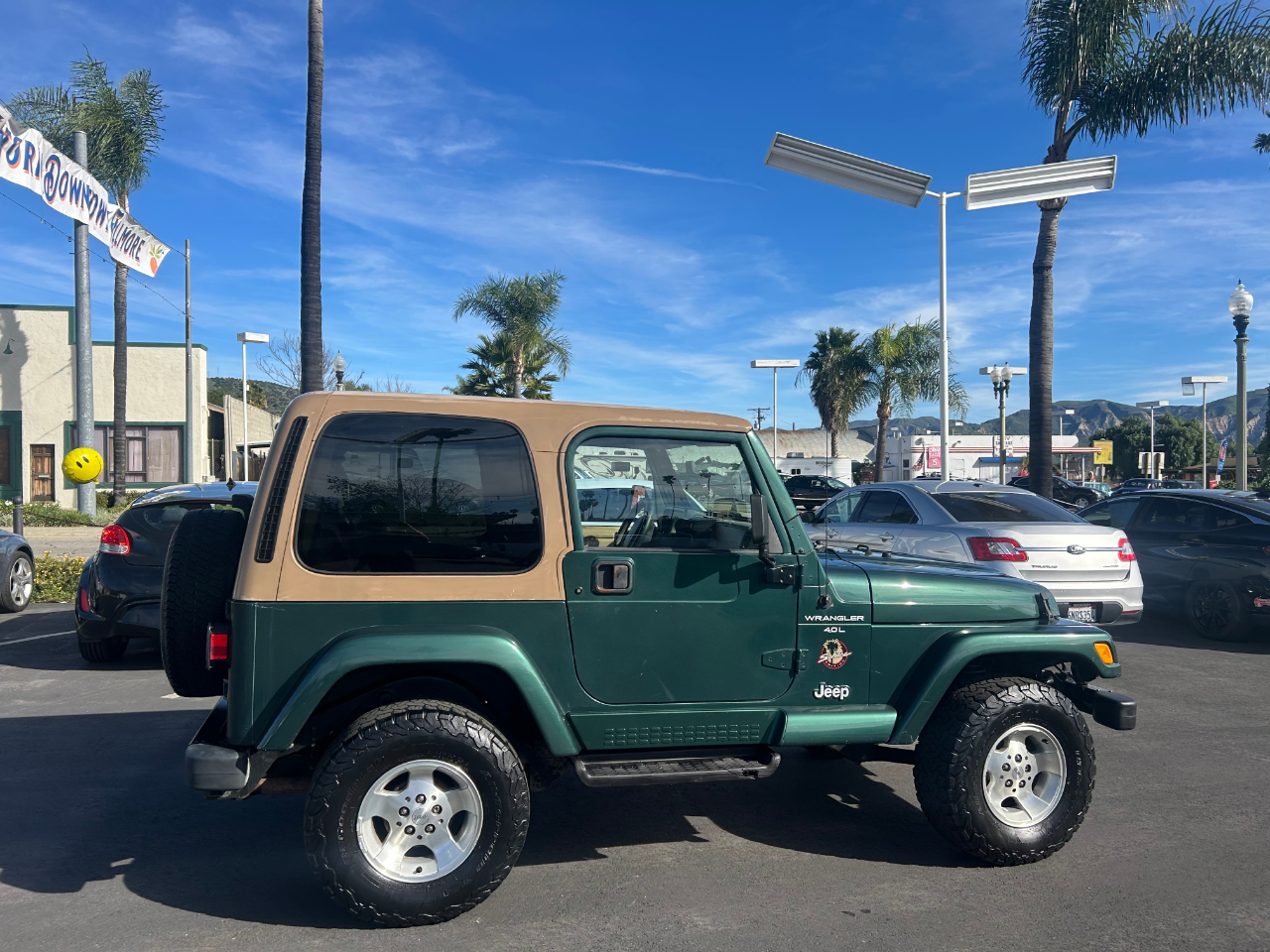 Jeep Wrangler Sahara 2000