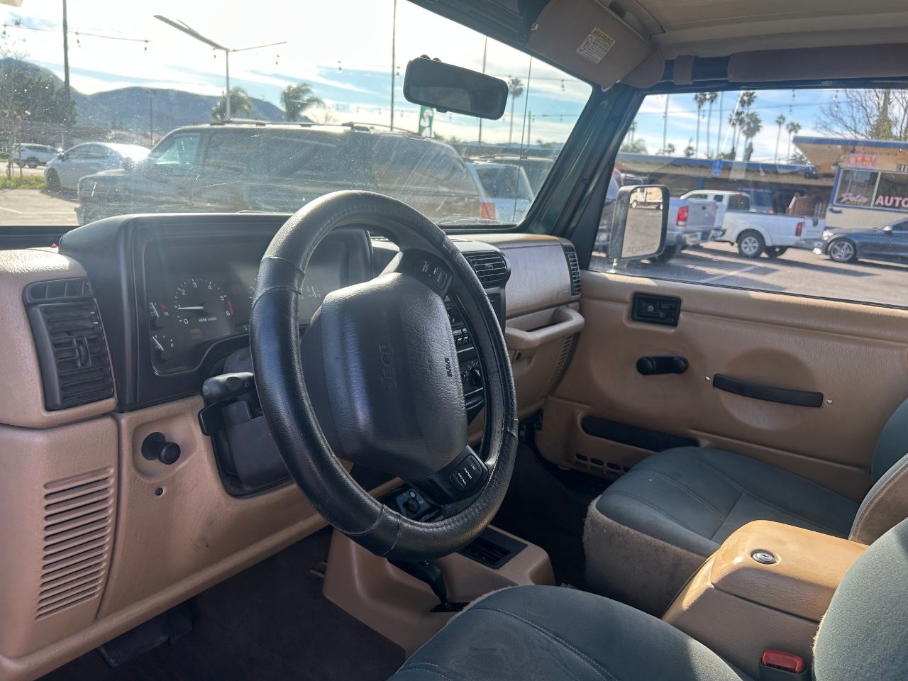 Jeep Wrangler Sahara 2000