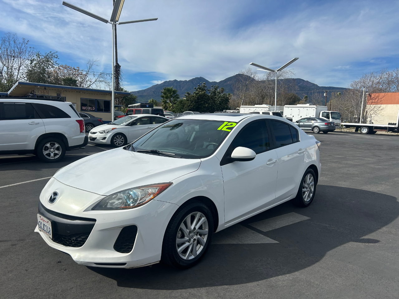 Mazda MAZDA3 I Grand Touring 4-Door 2012