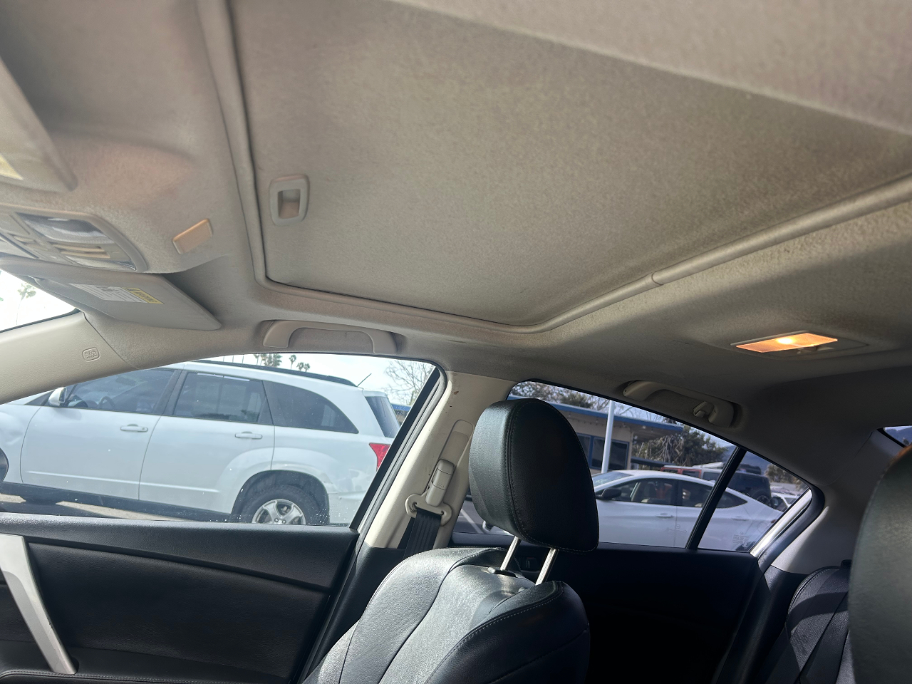 Mazda MAZDA3 I Grand Touring 4-Door 2012