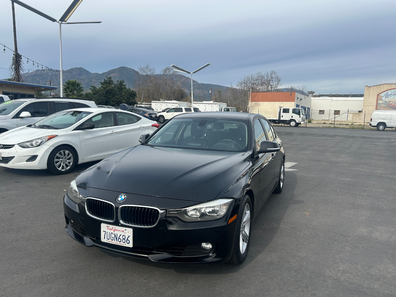 BMW 3-Series 328i Sedan 2013