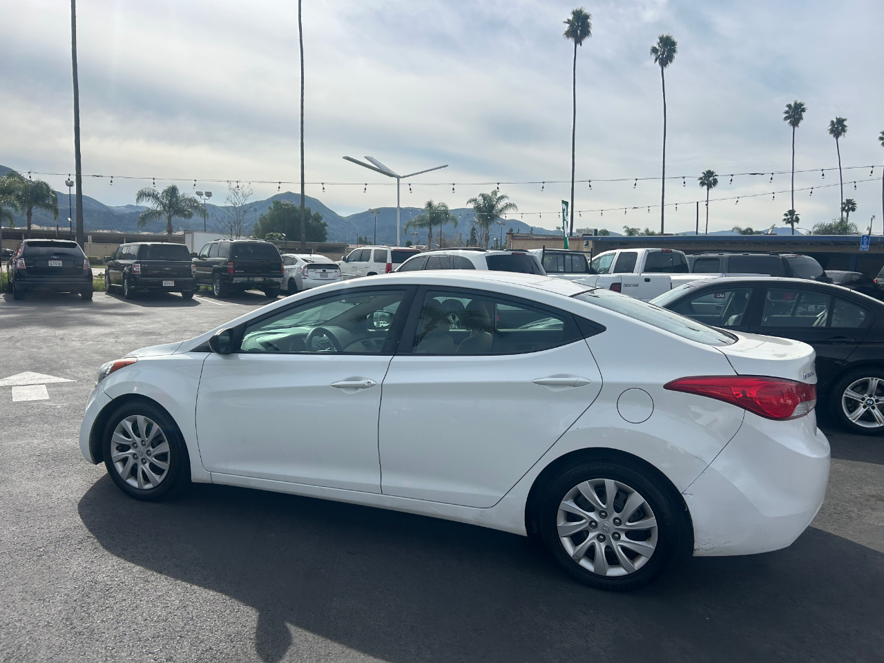 Hyundai Elantra Limited 2013